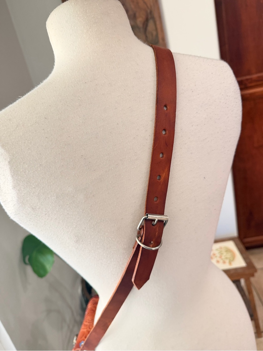 Tooled Leather Floral Crossbody Bag Brown Boho Purse - Picture 7 of 10
